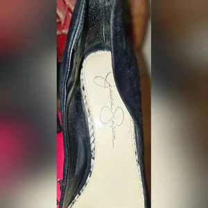 Jessica Simpson black size 9, 6" heels.